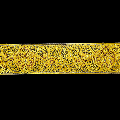 Yemeni Jambiya Dagger with Tribal Patterns & Embroidered Belt