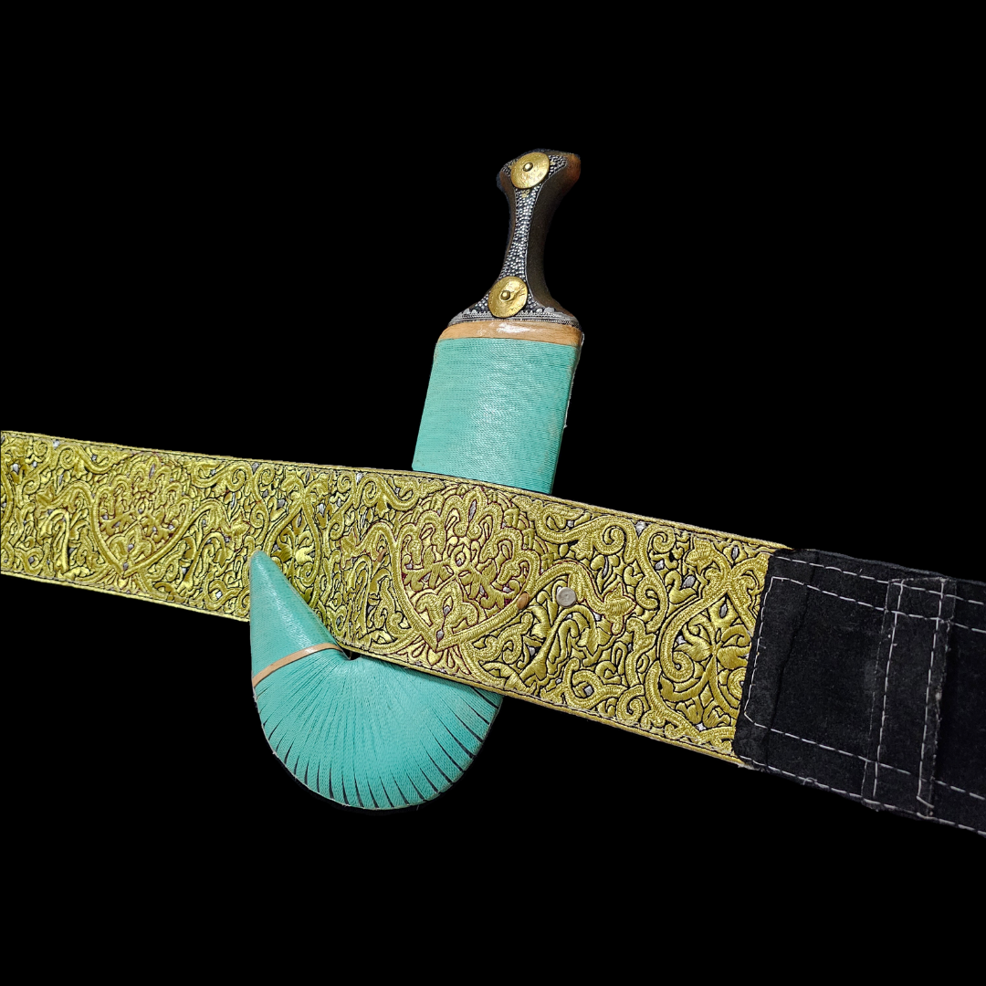 Yemeni Jambiya Dagger with Green Sheath & Embroidered Belt