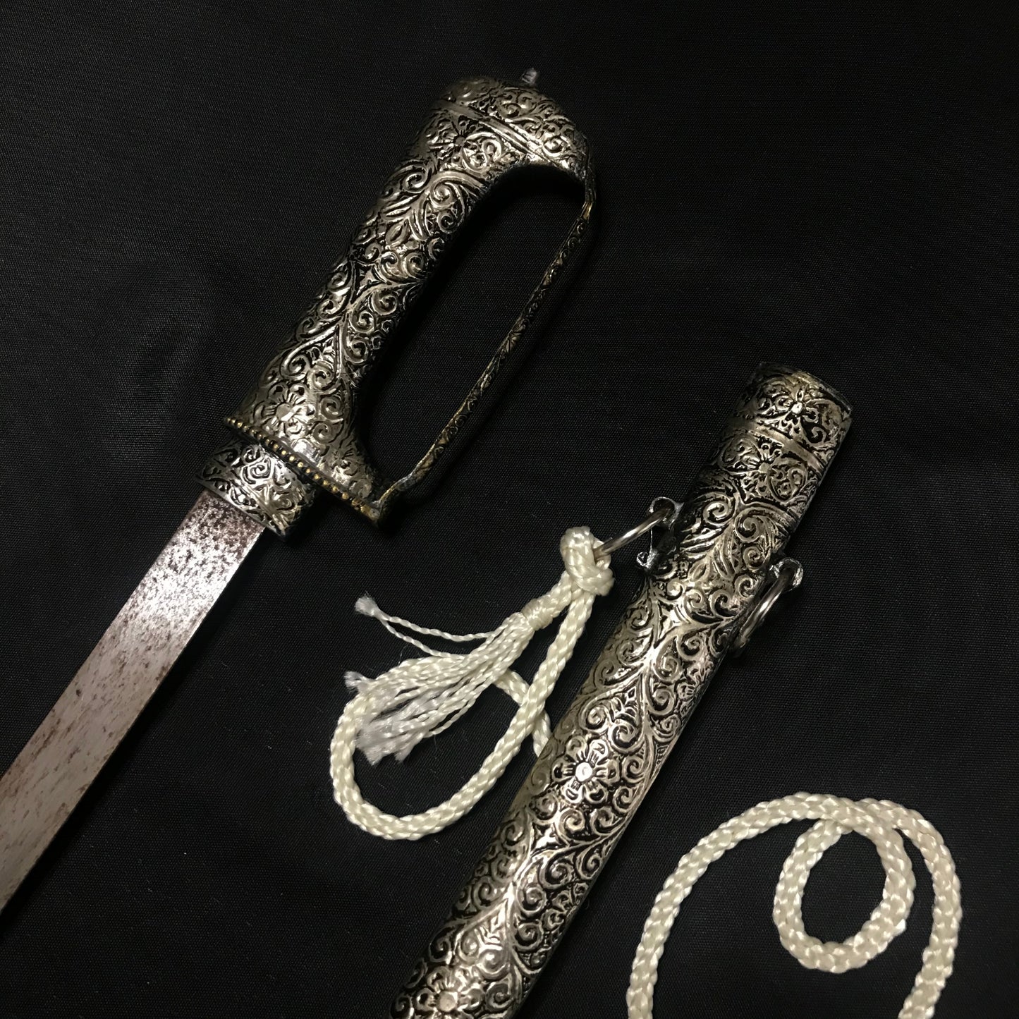 Silver Moroccan Sword Nimcha Saif - Vintage & Handcrafted